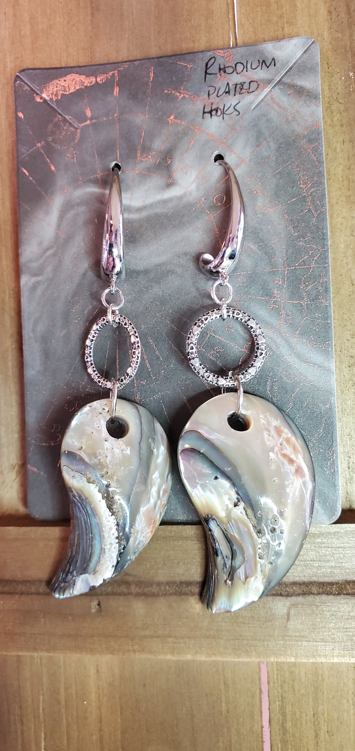 Oyster Shell Earrings with Stunning Pattern