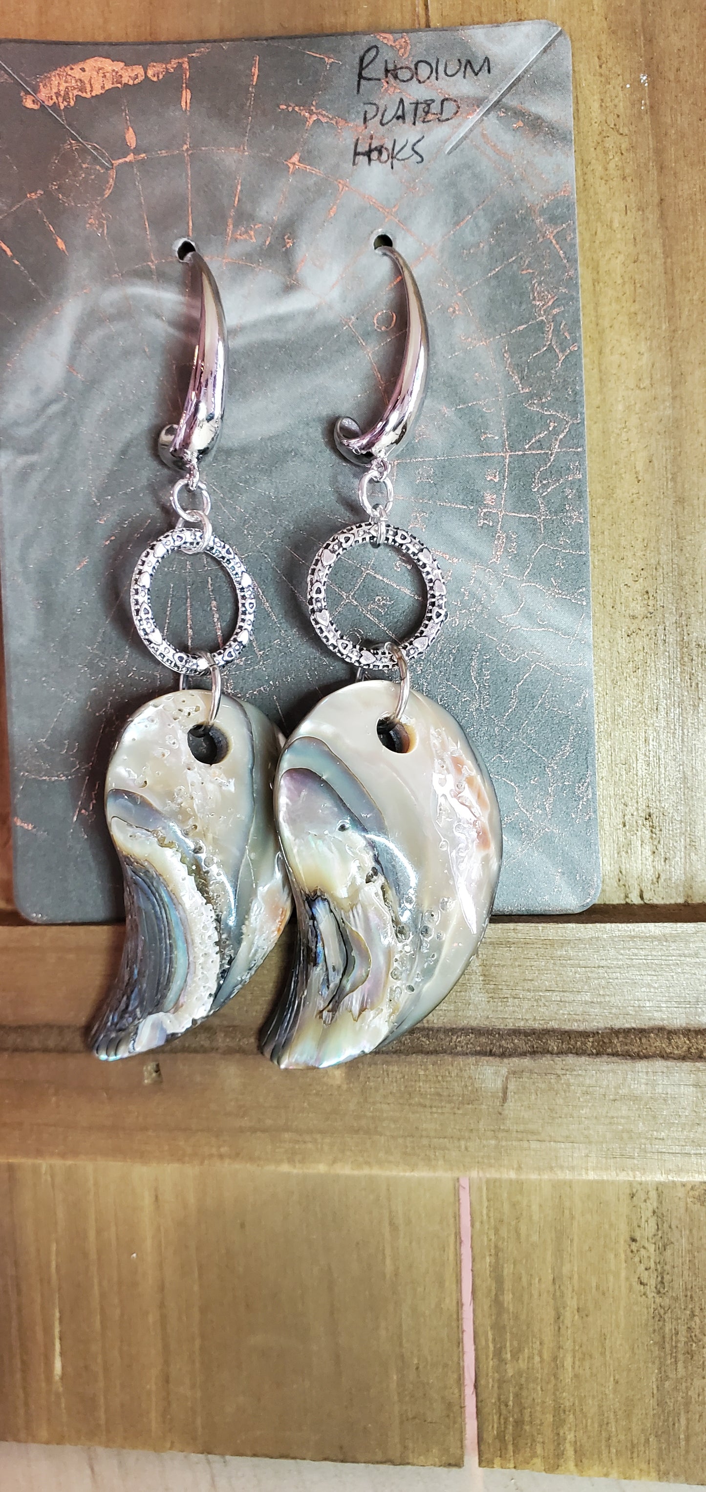 Oyster Shell Earrings with Stunning Pattern