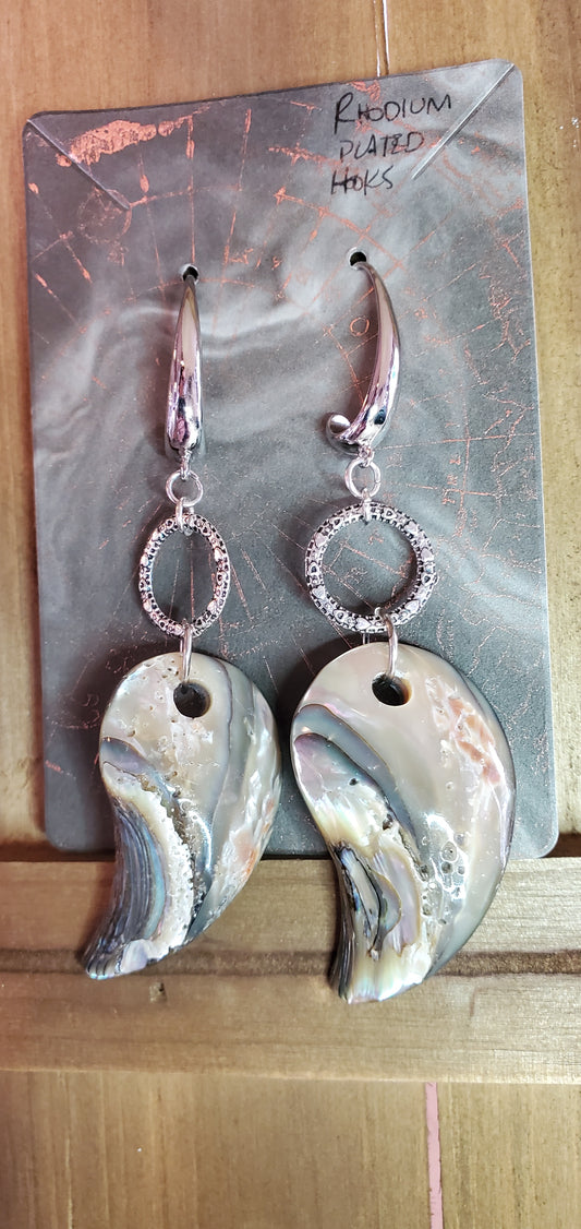 Oyster Shell Earrings with Stunning Pattern