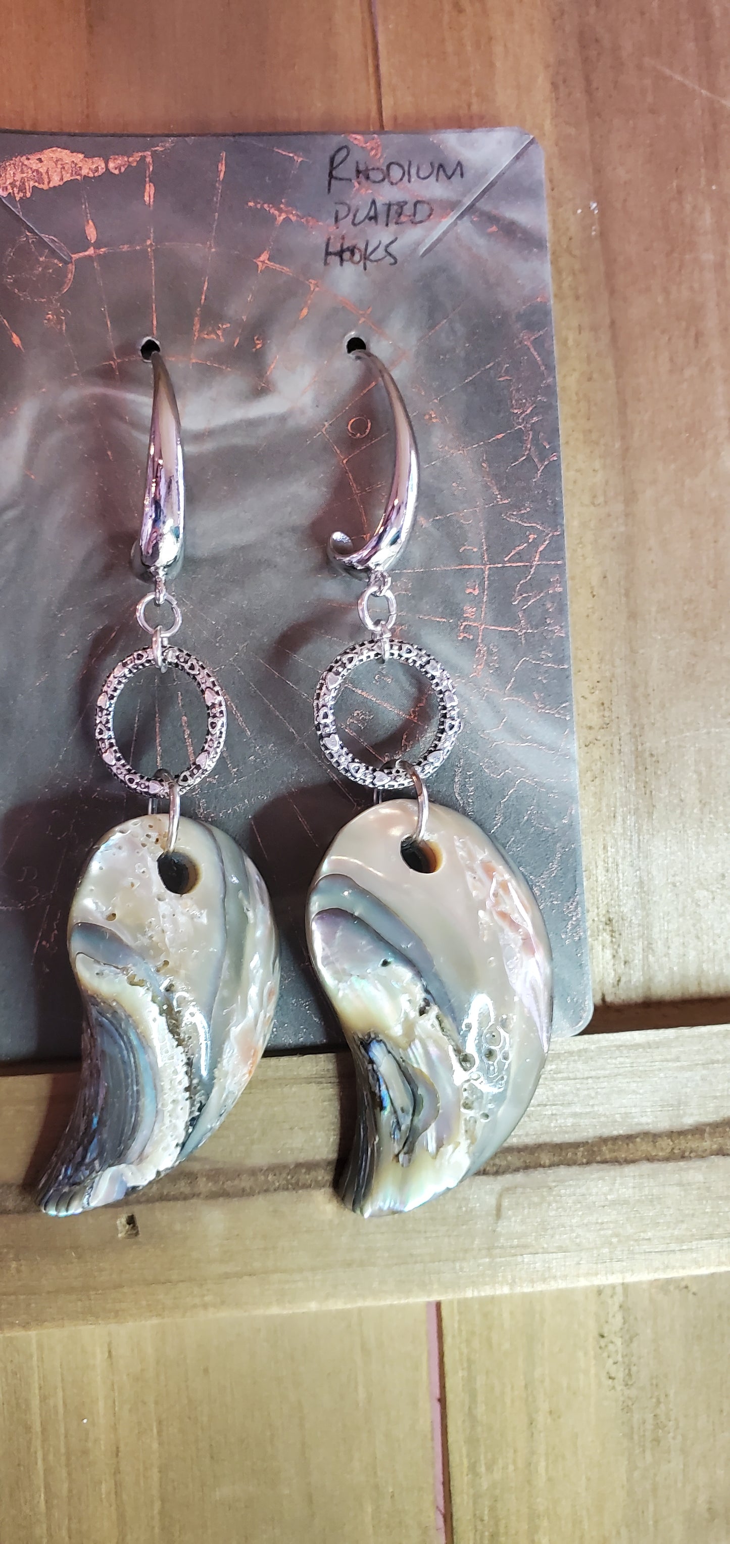 Oyster Shell Earrings with Stunning Pattern