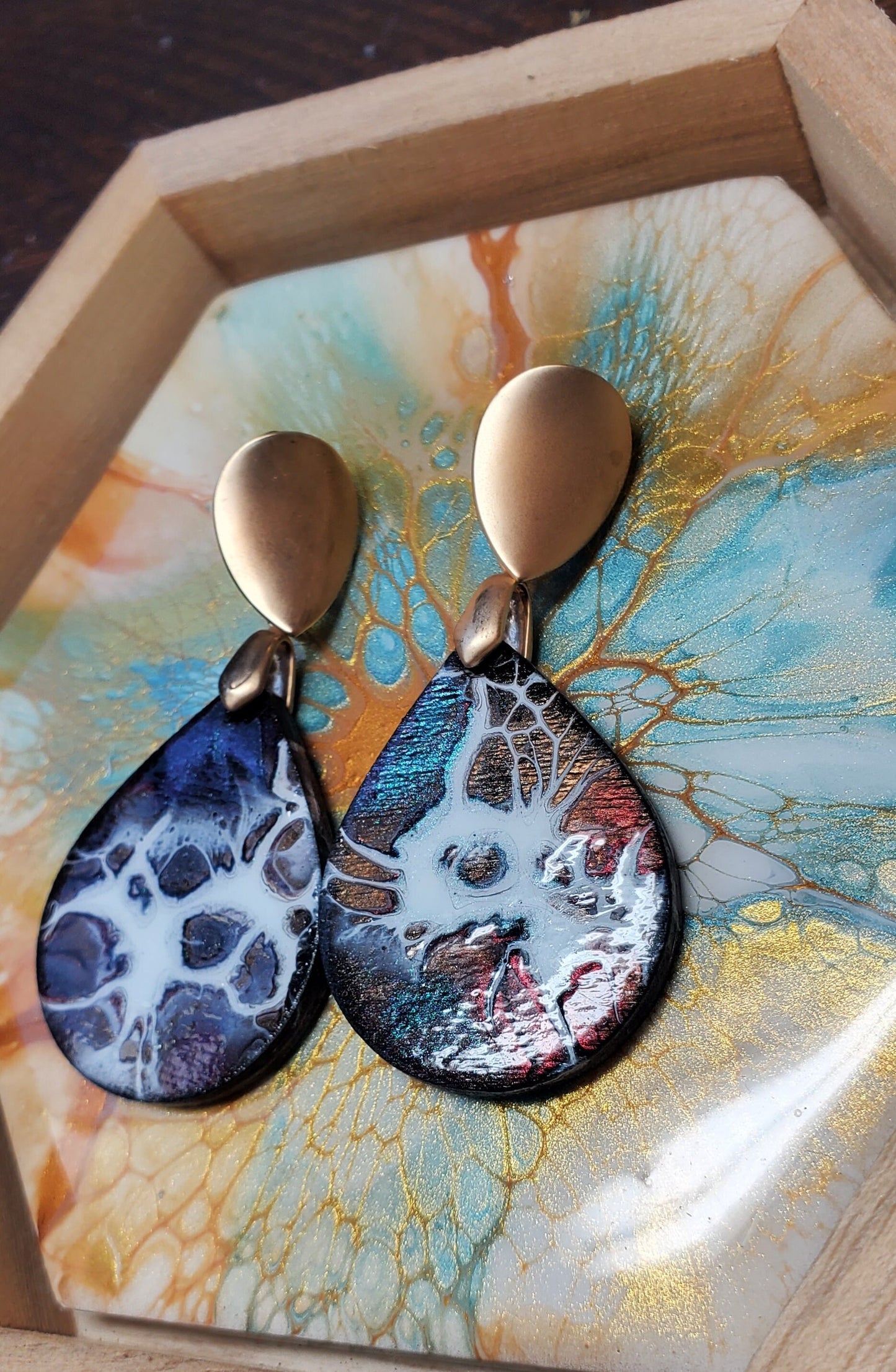 Fluid Art Earrings with Red and Green Chameleon and Gold on Wood